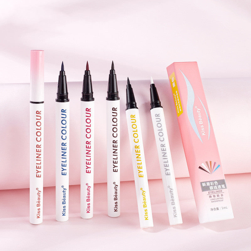 Longlasting color eyeliner